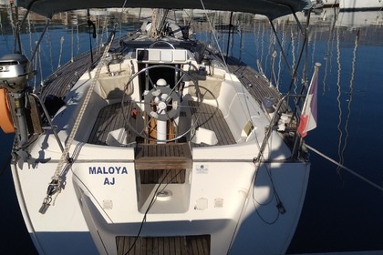 Miete Segelboot Dufour Dufour 35 Classic Sari-Solenzara