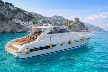 Verhuur Motorboot Gianetti 45 Sport Amalfi