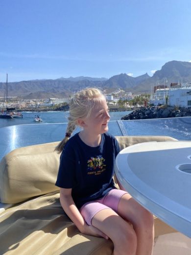 Costa Adeje Motorboat Beneteau Antares 42 alt tag text