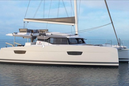 Location Catamaran Fountaine Pajot Elba 45 Naples
