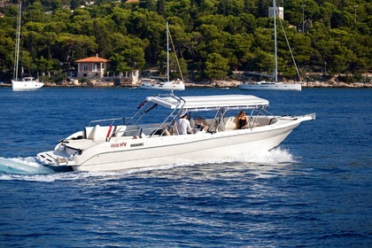 Verhuur Motorboot Enzo 35 Hvar
