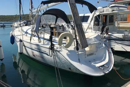 Rental Sailboat BAVARIA 36 CRUISER Trogir