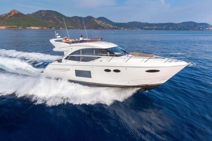 Noleggio Yacht Princess 49 Fly Antibes