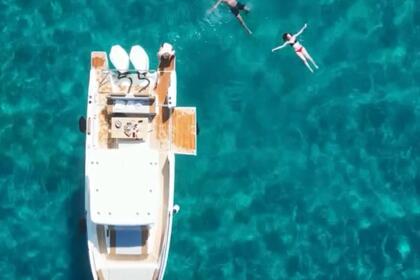 Charter Motorboat Beneteau flyer 9 Space Deck Saint-Raphaël
