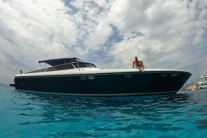 Charter Motorboat Itama 54 Olbia