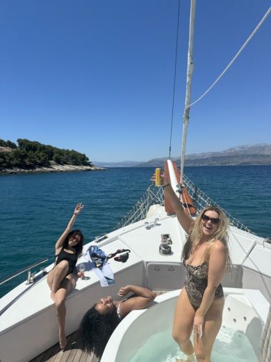 Сплит Gulet Custom made 100ft Performance Sailing Yacht alt tag text