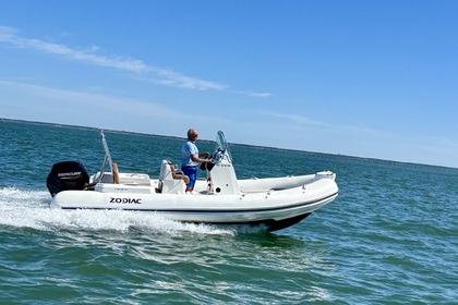 Hire RIB Zodiac Medline 5.8 Arcachon