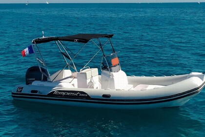 Hyra båt Motorbåt CAPELLI TEMPEST 630 Saint-Cyprien