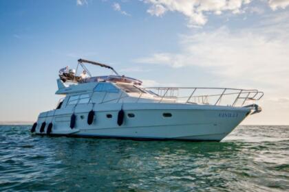 Verhuur Motorjacht Ferretti 47ft Mikonos