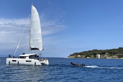 Aluguel Catamarã Sea Rider Location avec skipper Lagoon 40 Saint-Tropez