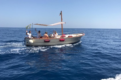 Noleggio Barca a motore Di Donna aequa 7.20 Capri