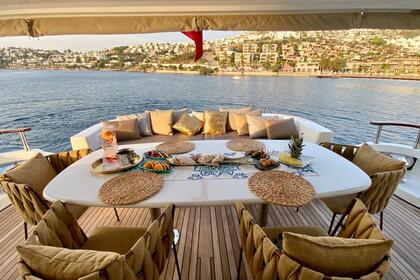Miete Motoryacht 105 ft Luxury Yacht Bodrum