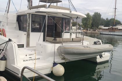 Location Catamaran Catana Group Bali 4.2 - 4 + 1 cab. Alimos