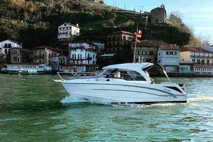 Alquiler Lancha BENETEAU ANTARES 8 San Sebastián