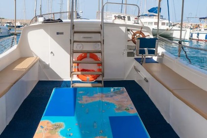 Charter Motorboat italcantieri lancia cassia San Vito Lo Capo