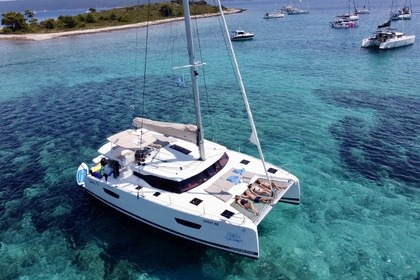 Rental Catamaran Fountaine Pajot Fountaine Pajot Astrea 42 - 4 + 2 cab. Brač