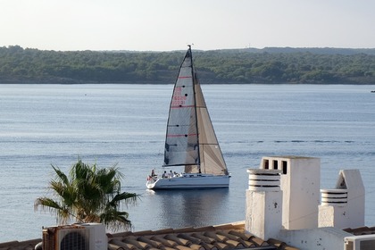 Alquiler Velero BENETEAU FIRST 34.7 Palamós