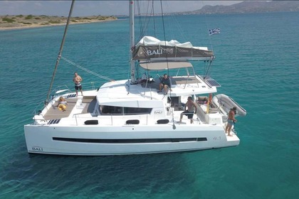 Charter Motorboat Bali - Catana Bali 4.0 Marbella