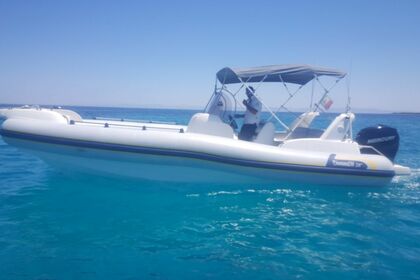 Noleggio Gommone MARLIN 28 FB 350 CV Stintino