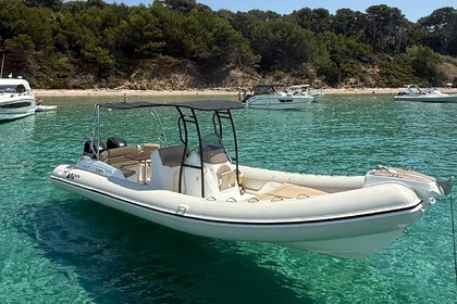 Hyra båt RIB-båt Black Fin Élégance 9 Hyères