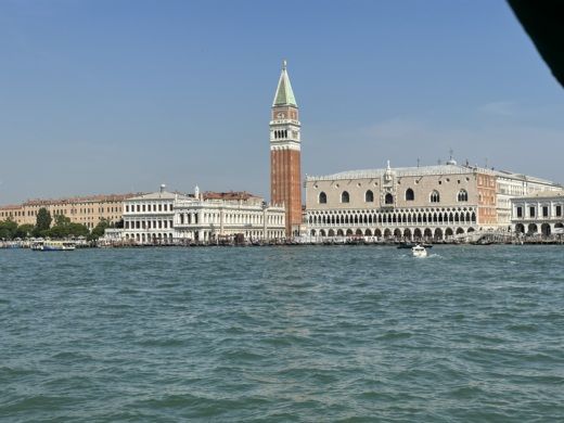 Κιότζα Houseboat New Con Fly TWINS alt tag text