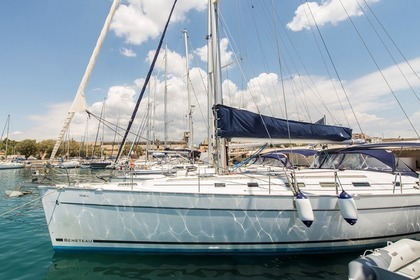 Hire Sailboat BENETEAU CYCLADES 50.5 Laurium