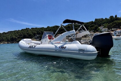 Location Semi-rigide Sacs Marine S780 Gruissan