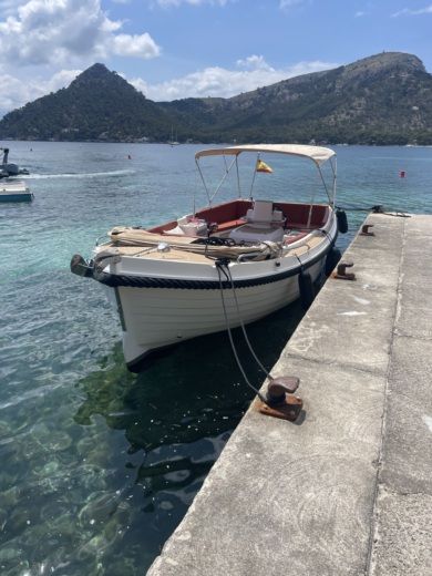 Puerto Pollença Motorboat Interboat Intender 820 alt tag text