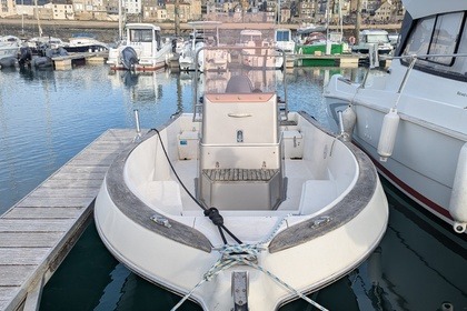 Location Bateau à moteur Kelt White Shark 175 Saint-Malo