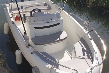 Charter Motorboat Jeanneau Cap Camarat 5.1 Style Mandelieu-La Napoule