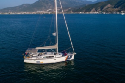 Charter Sailboat Beneteau Beneteau Oceanis 40 Fethiye