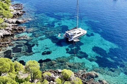 Czarter Katamaran Robertson & Caine Leopard 45 Split