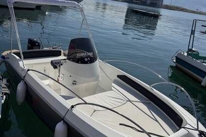 Noleggio Barca senza patente  Giupex 175 Torre Annunziata