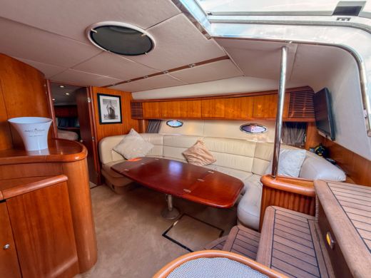 Motorboat Sunseeker Portofino 50 boat plan