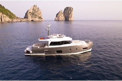 Miete Motoryacht Azimut Magellano 53 fly Castellammare di Stabia