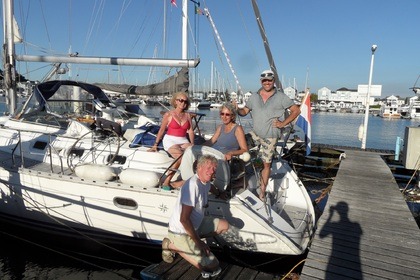 Verhuur Zeilboot Jeanneau 42 cc Kampen