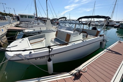 Charter Motorboat Beneteau Flyer 7 SpaceDeck Barcelona