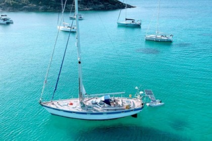 Rental Sailboat Hallberg Rassy 49 Hyères