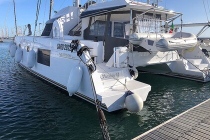 Noleggio Catamarano Nautitech 46 Fly Golfo Aranci