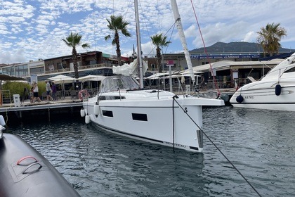 Location Voilier BENETEAU OCEANIS 34.1 Ajaccio