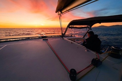 Charter Catamaran Lagoon Lagoon 400 Ibiza