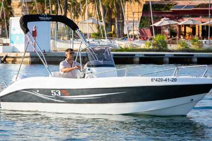 Hyra båt Båt utan licens  Trimarchi 53 Barcelona