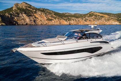 Hire Motor yacht Princess V50 Beaulieu-sur-Mer