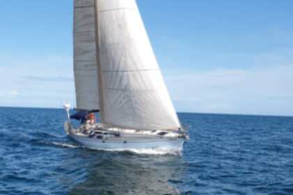 Hire Sailboat Jeanneau Sun Kiss 47 14'50 metros Ibiza