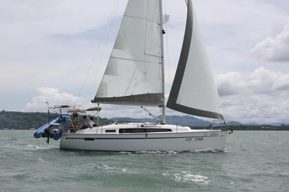 Miete Segelboot Bavaria Bavaria Cruiser 33 Phuket