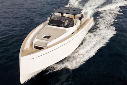 Rental Motor yacht PARDO YACHTS PARDO 50 Bormes-les-Mimosas