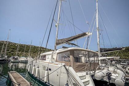 Charter Catamaran Lagoon-Bénéteau Lagoon 450 - 4 + 2 cab. Primošten