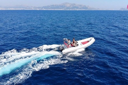 Hire RIB Italboats Predator 599 Marseille