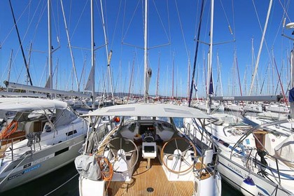 Miete Segelboot Bavaria Bavaria Cruiser 37 Marina Hramina