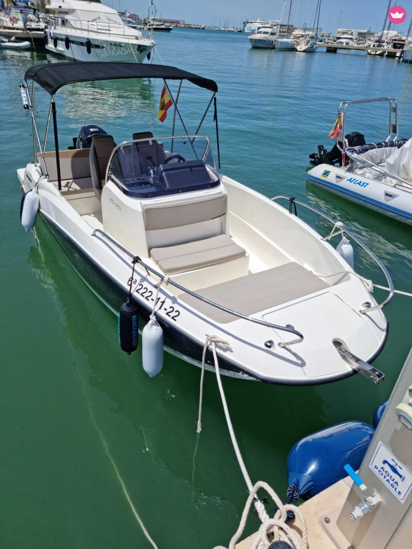 Noleggio Barca a motore Quicksilver Activ 605 Open (2022) - Dénia